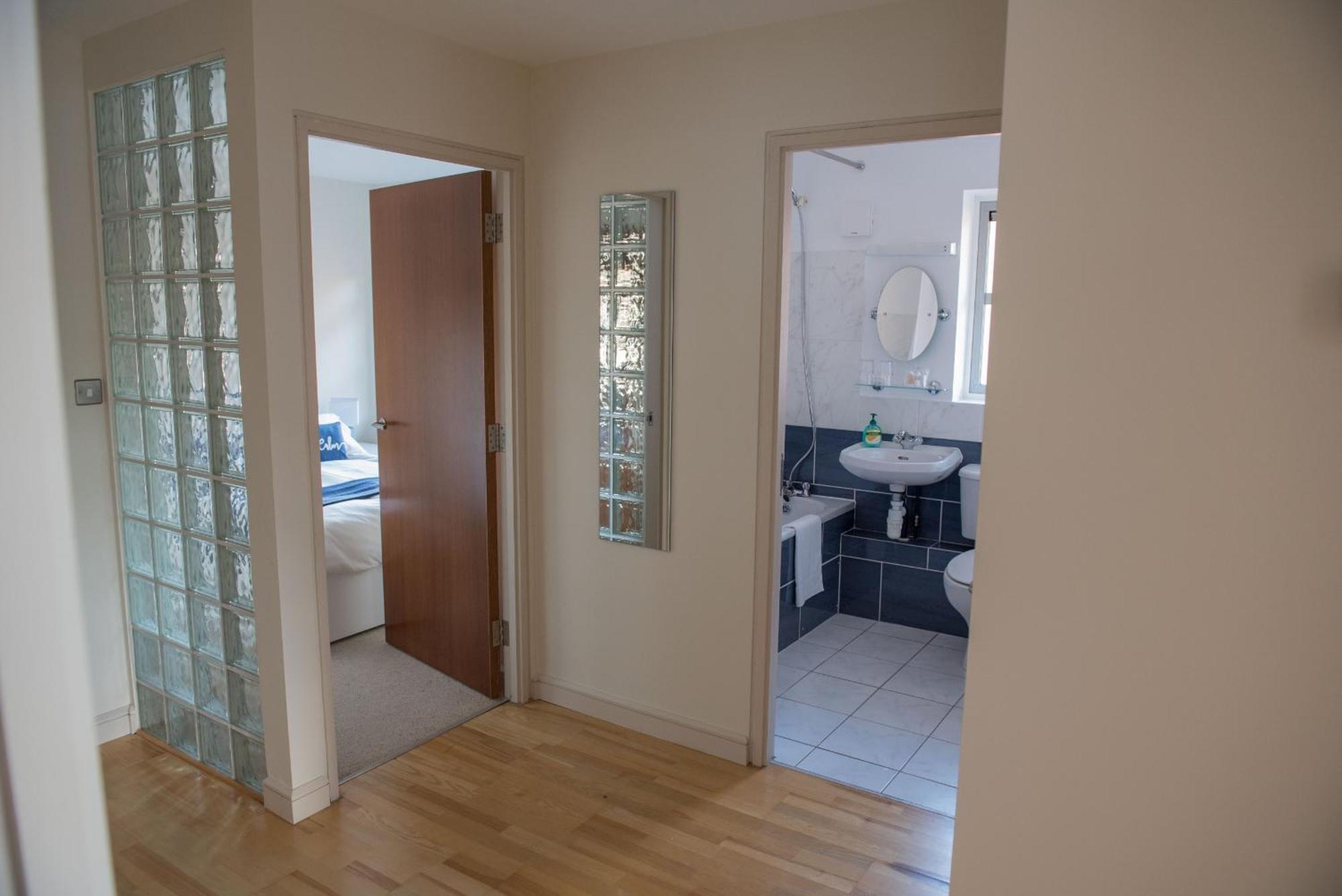Toothbrush Apartments - Central Ipswich St Peters St 외부 사진