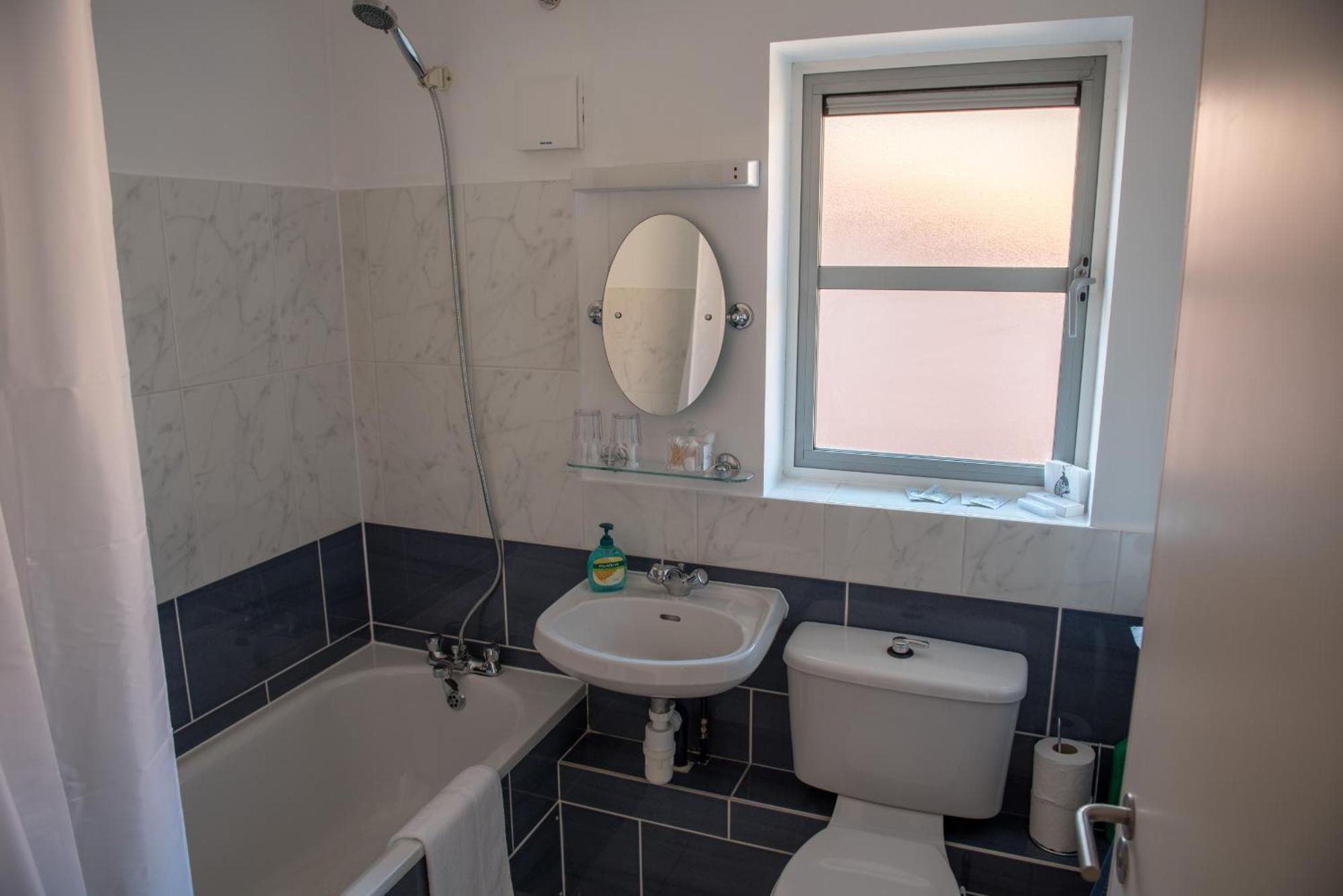 Toothbrush Apartments - Central Ipswich St Peters St 외부 사진
